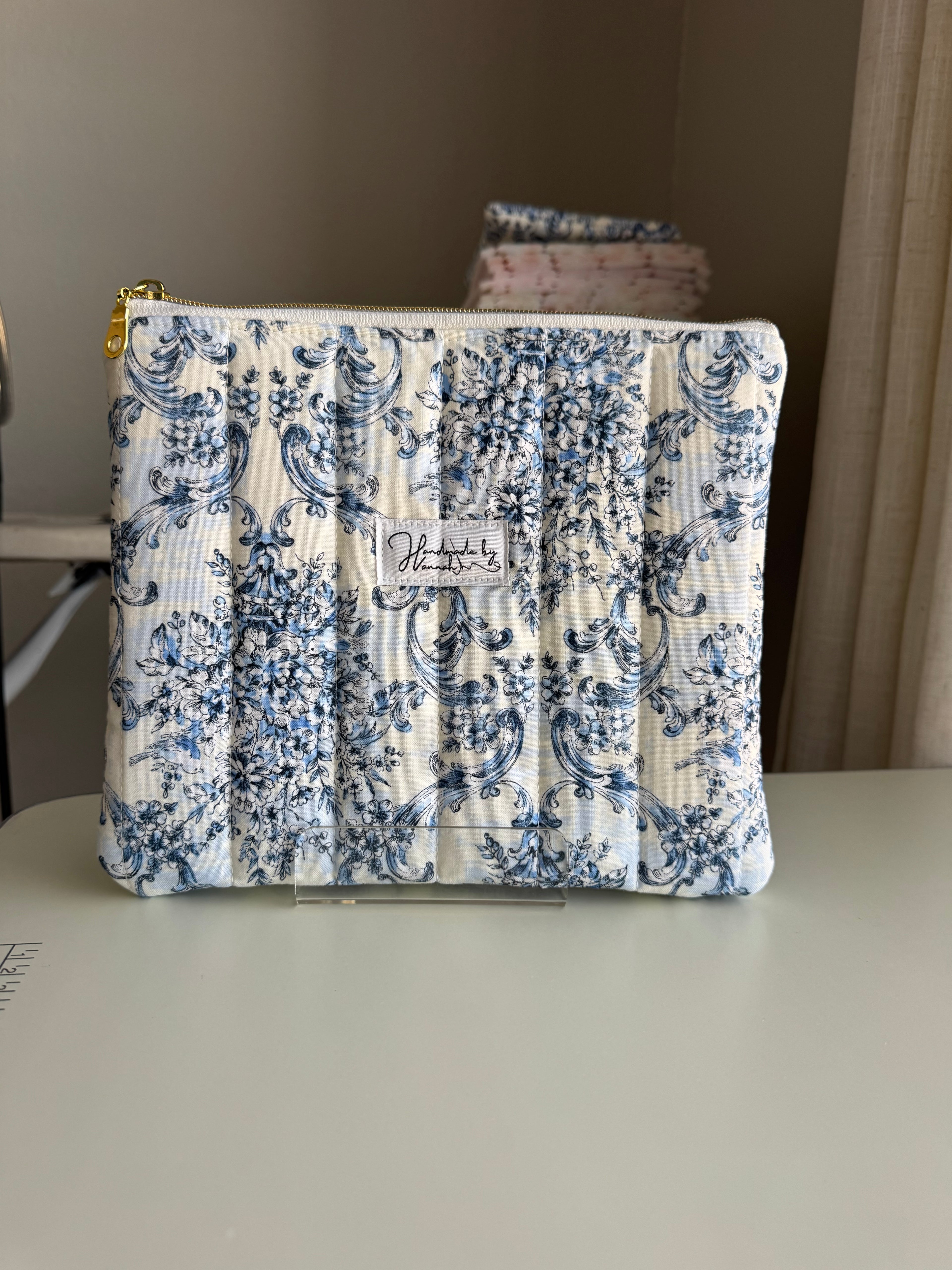 Zipper Pouch
